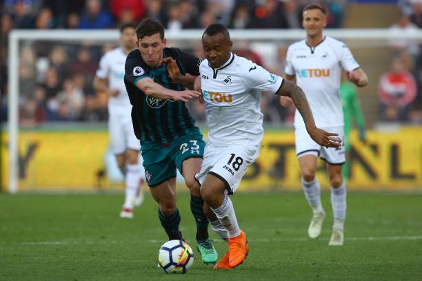 以及场内的 以及场内的