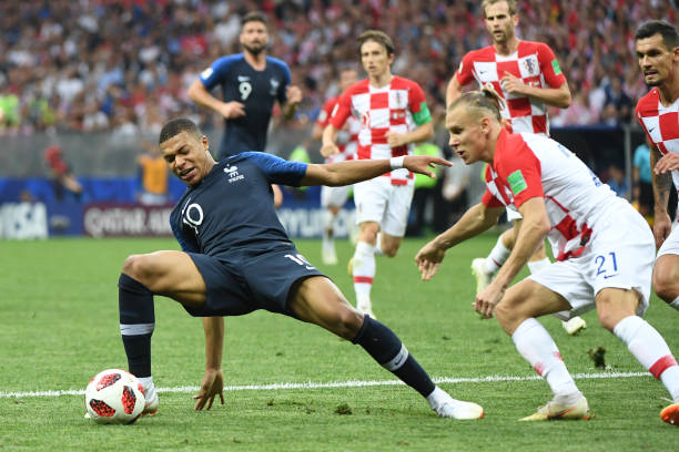 影响他的职 影响他的职